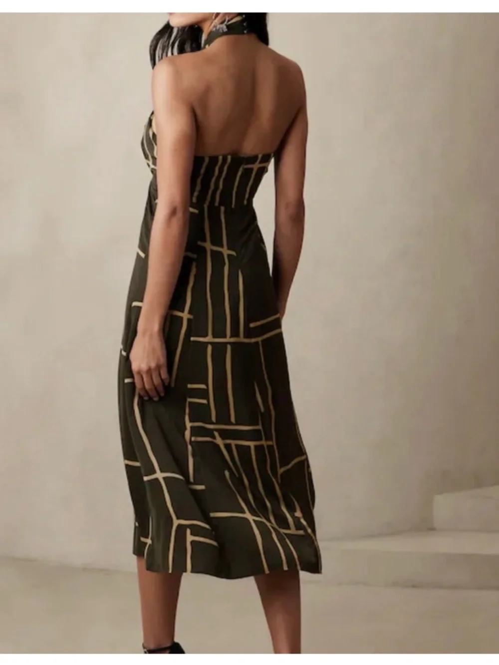 Banana Republic Brown Halter Midi Dress with Geometric Print Size 6 - Picture 2 of 5